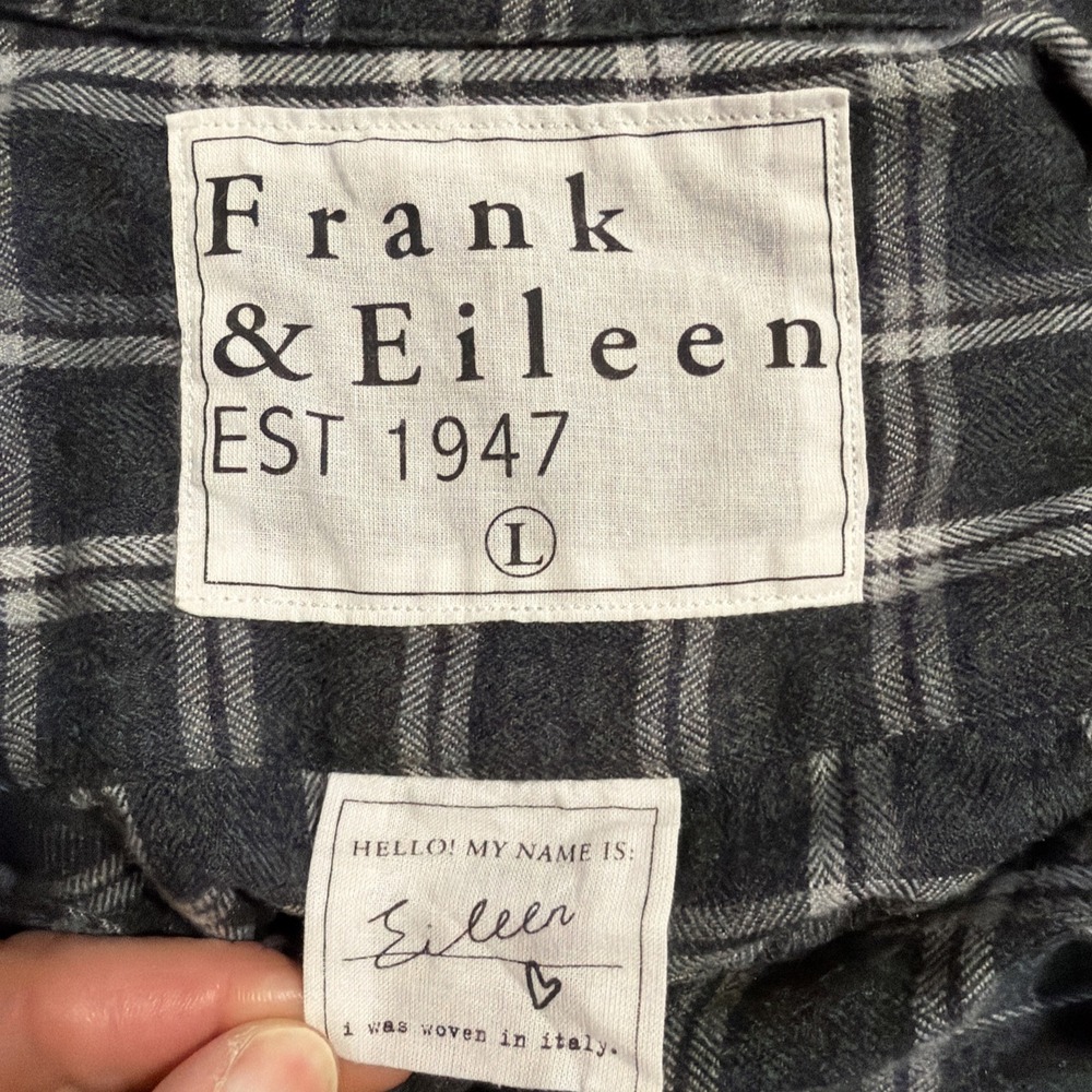 EUC Frank & Eileen Relaxed Button Up Shirt Flannel Dark Gray Plaid Long Sleeve L - Picture 11 of 12
